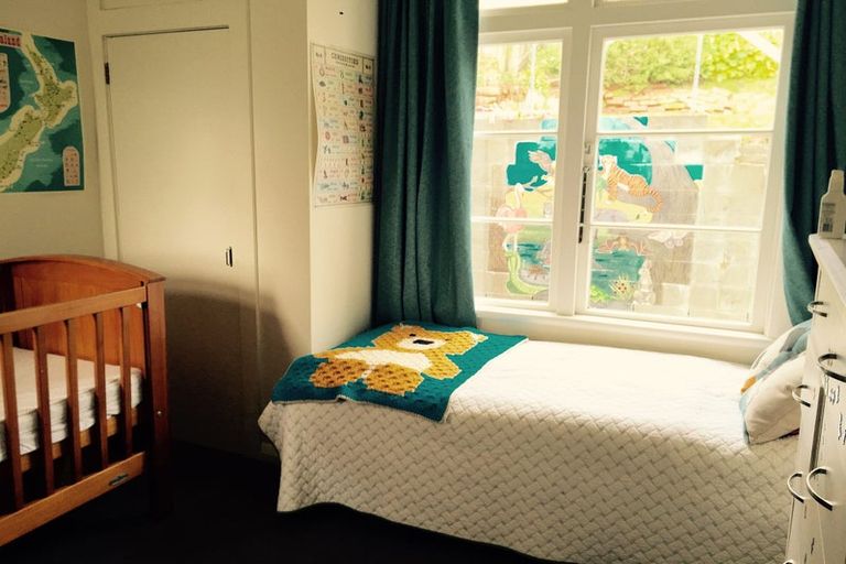 Photo of property in 34 Crawford Road, Kilbirnie, Wellington, 6022