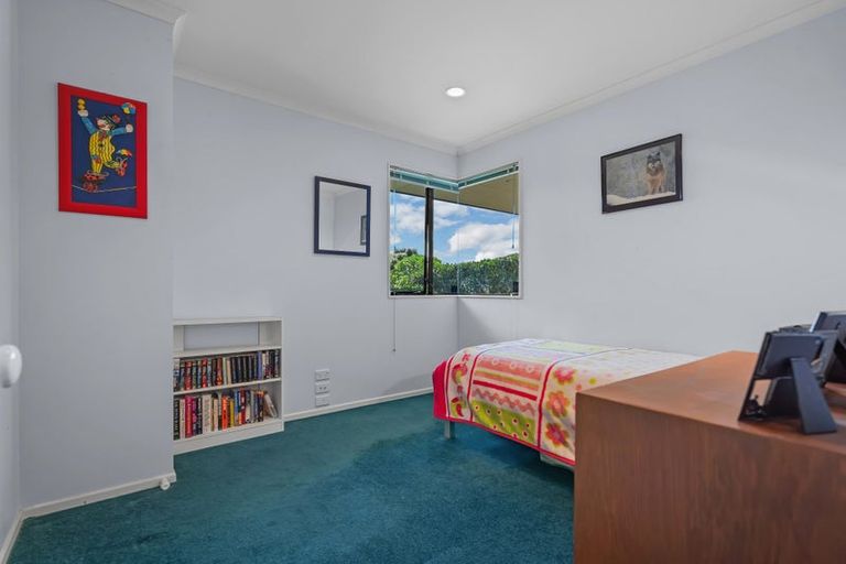 Photo of property in 41 Chadlington Avenue, Henderson, Auckland, 0612