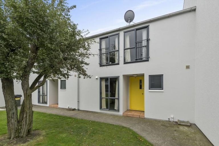 Photo of property in 15/74 Hansons Lane, Upper Riccarton, Christchurch, 8041