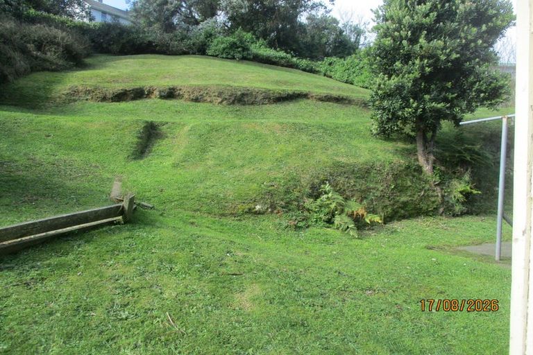Photo of property in 147 Champion Street, Cannons Creek, Porirua, 5024