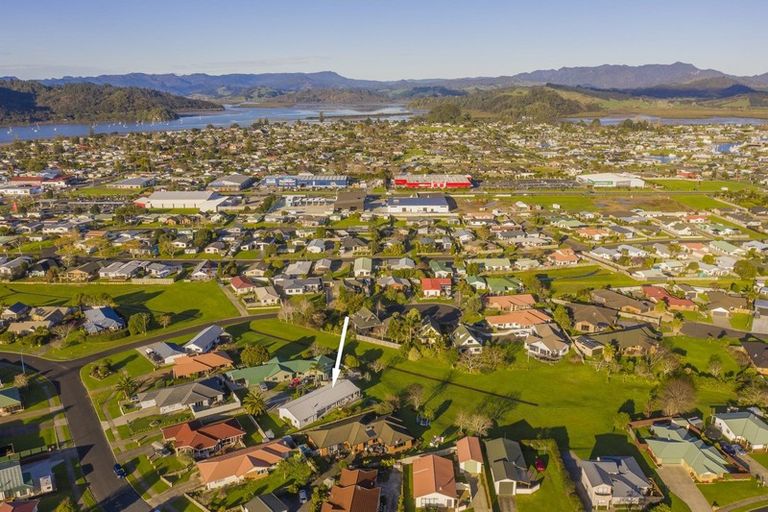 Photo of property in 29 Springbok Avenue, Whitianga, 3510