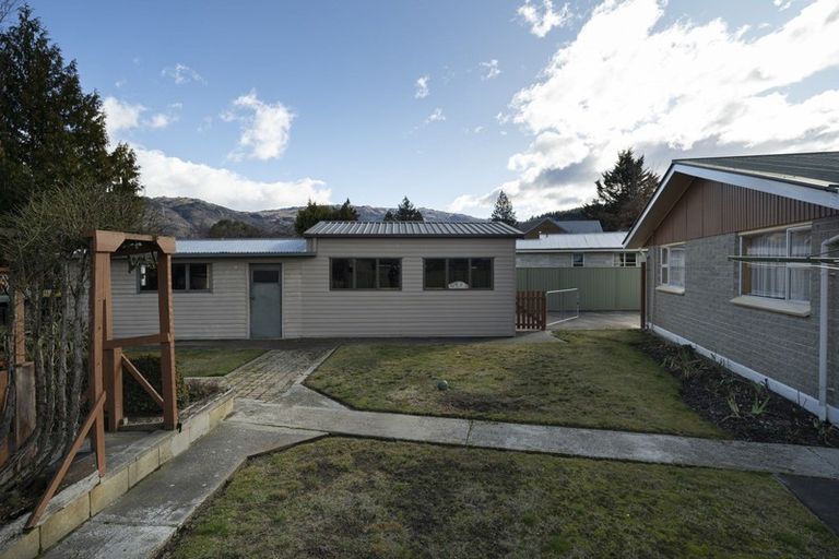 Photo of property in 77 Fache Street, Clyde, 9330