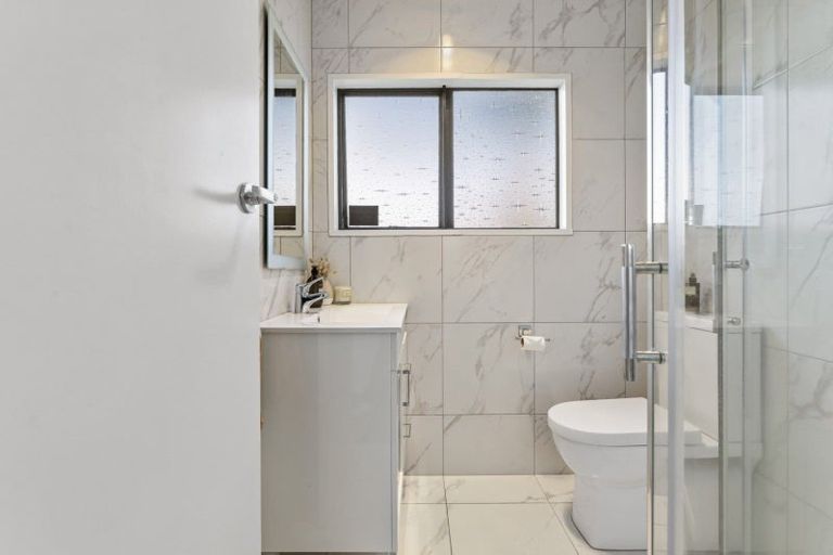 Photo of property in 2/4 Mardi Place, Mount Maunganui, 3116