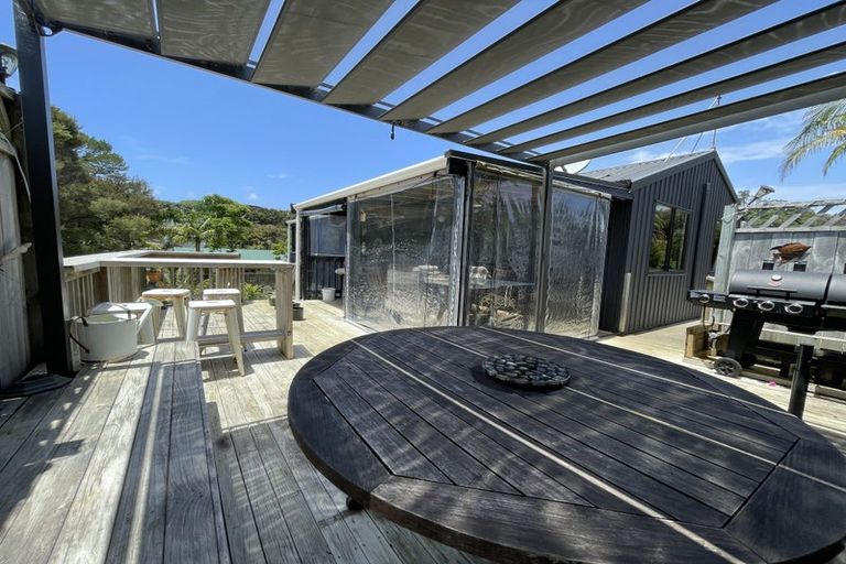 Photo of property in 54 Powells Road, Cable Bay, 0420