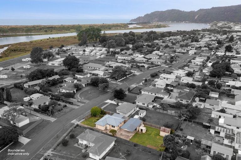 Photo of property in 21 Barry Avenue, Whakatane, 3120
