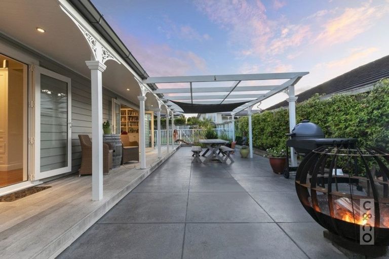 Photo of property in 40 Maude Street, Riverhead, 0820