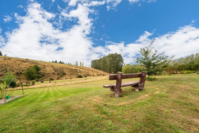 Photo of property in 56 Greenvale Road, Geraldine, 7991