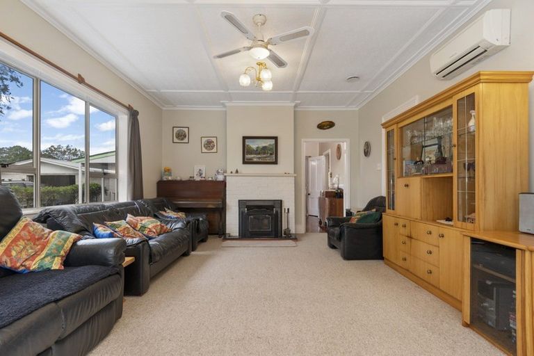 Photo of property in 75-77 Beach Road, Katikati, 3129