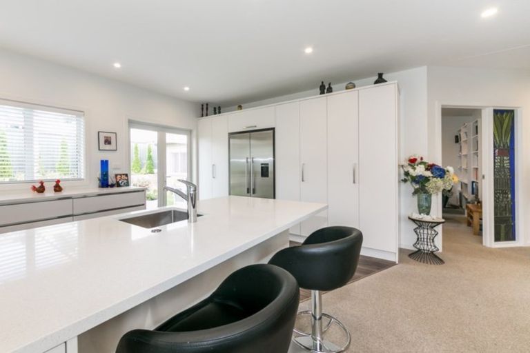 Photo of property in 44 Percy Berry Place, Havelock North, 4130