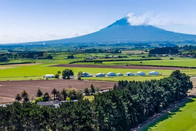 Photo of property in 290 Waihi Road, Hawera, 4673