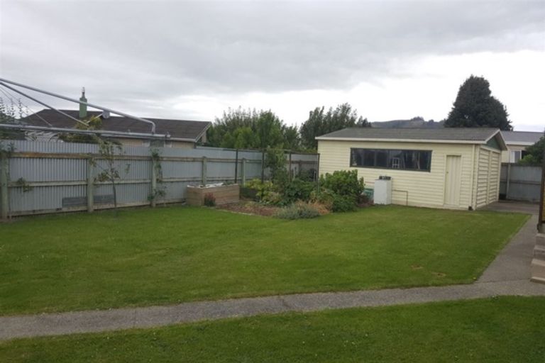Photo of property in 197 Queen Street, Waimate, 7924