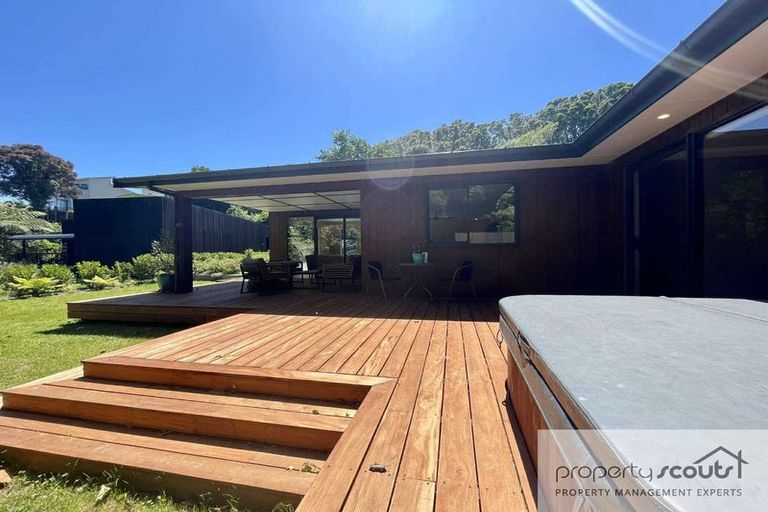 Photo of property in 94 Eliot Street, New Plymouth, 4310