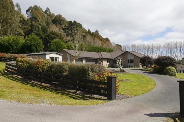 Photo of property in 78 Dalmore Way, Acacia Bay, Taupo, 3385