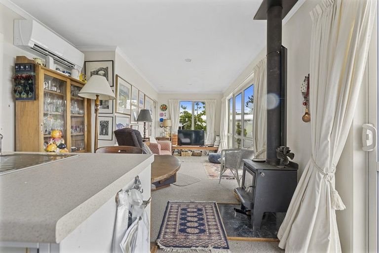 Photo of property in 98 Ohau Drive, Lake Ohau, Twizel, 9412