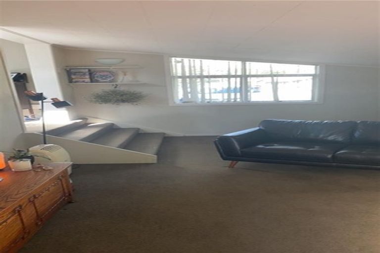 Photo of property in 7a Gray Avenue, Paraparaumu Beach, Paraparaumu, 5032