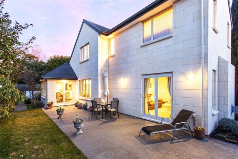 Photo of property in 58a Fendalton Road, Fendalton, Christchurch, 8014