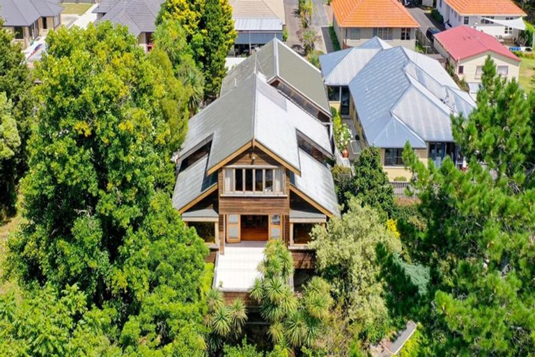 Photo of property in 24a Casey Avenue, Fairfield, Hamilton, 3214