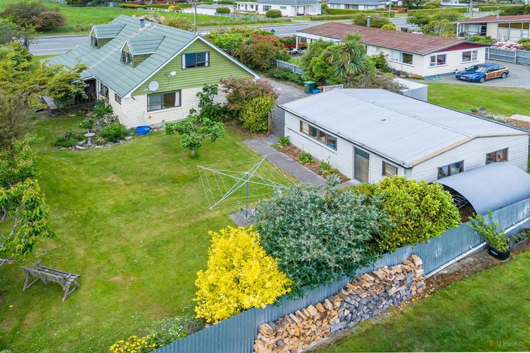 Photo of property in 14 Gorge Road, Waimate, 7924