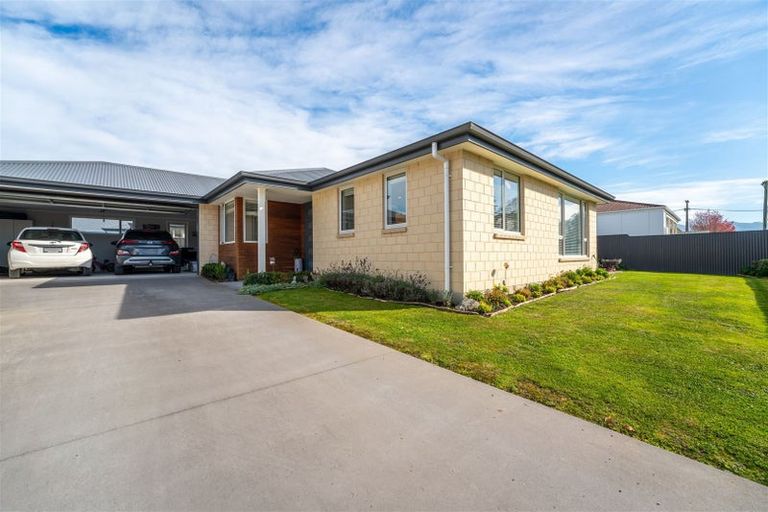 Photo of property in 11 Goldsmith Street, Waimate, 7924