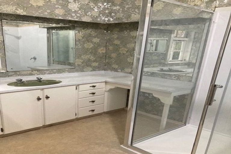 Photo of property in 47 Landscape Road, Mount Eden, Auckland, 1024