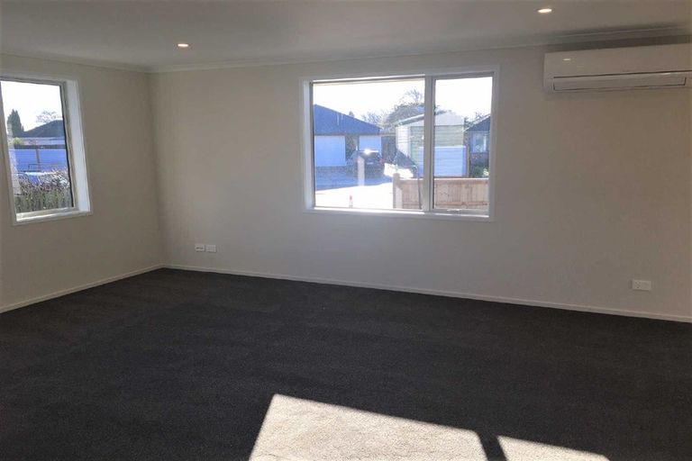 Photo of property in 21 Niagara Street, Wainoni, Christchurch, 8061