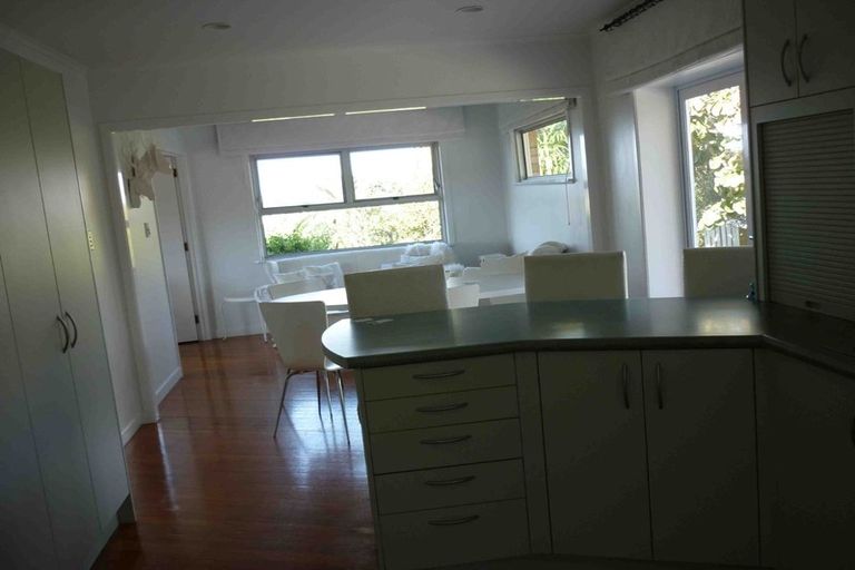 Photo of property in 34 Glenfern Road, Mellons Bay, Auckland, 2014