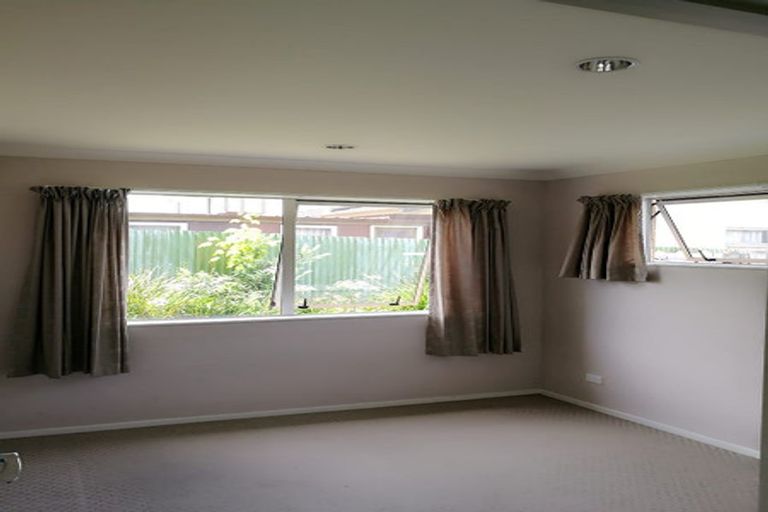 Photo of property in 17a James Road, Manurewa, Auckland, 2102