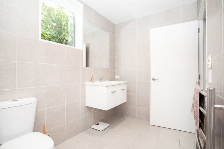 Photo of property in 25a Bayview Place, Cass Bay, Lyttelton, 8082