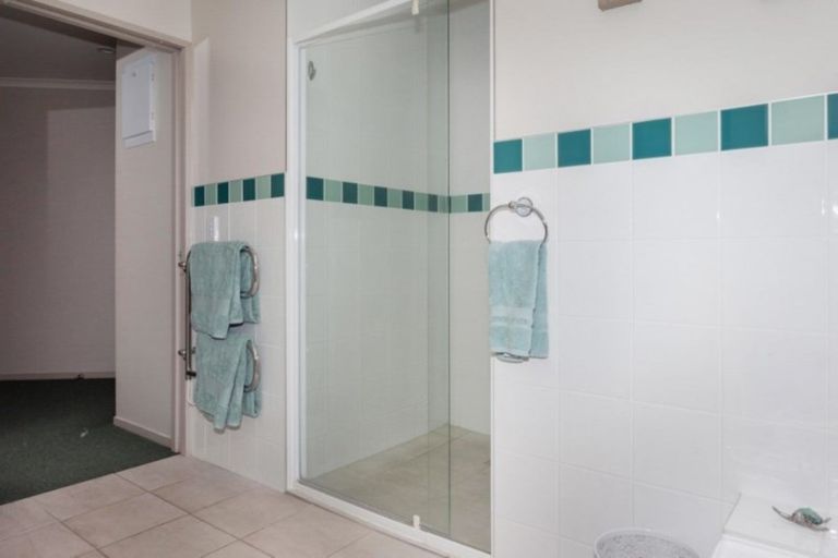 Photo of property in 1/111 Hunt Road, Whangamata, 3620