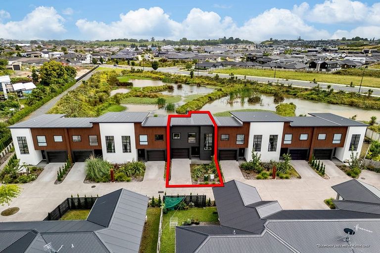 Photo of property in 9/37 North Ridge Drive, Rototuna North, Hamilton, 3210