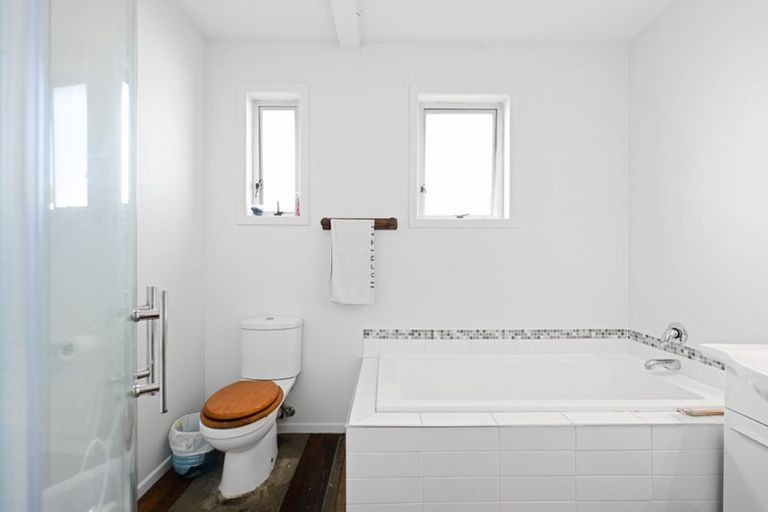 Photo of property in 23 Mitcham Avenue, Forest Lake, Hamilton, 3200