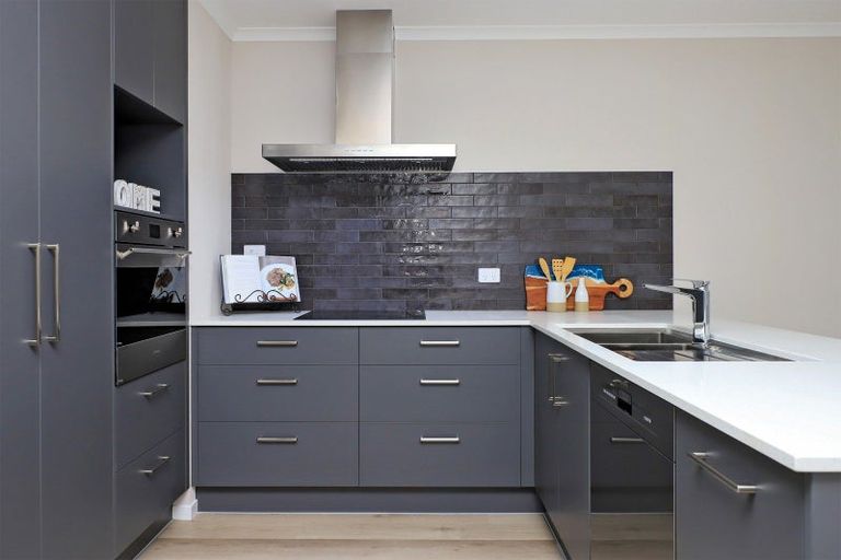 Photo of property in 14 George Yee Place, Taradale, Napier, 4112