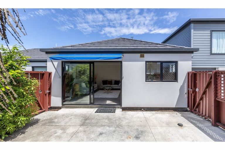Photo of property in 3/306 Stanmore Road, Richmond, Christchurch, 8013