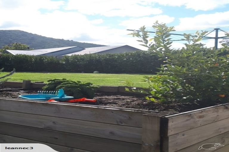 Photo of property in 25 Hamon Place, Pukehangi, Rotorua, 3015