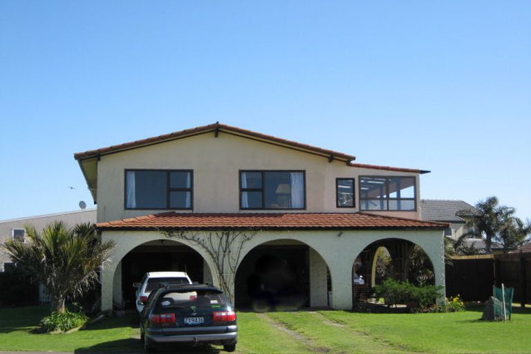 Photo of property in 40 Fishermans Drive, Coastlands, Whakatane, 3120