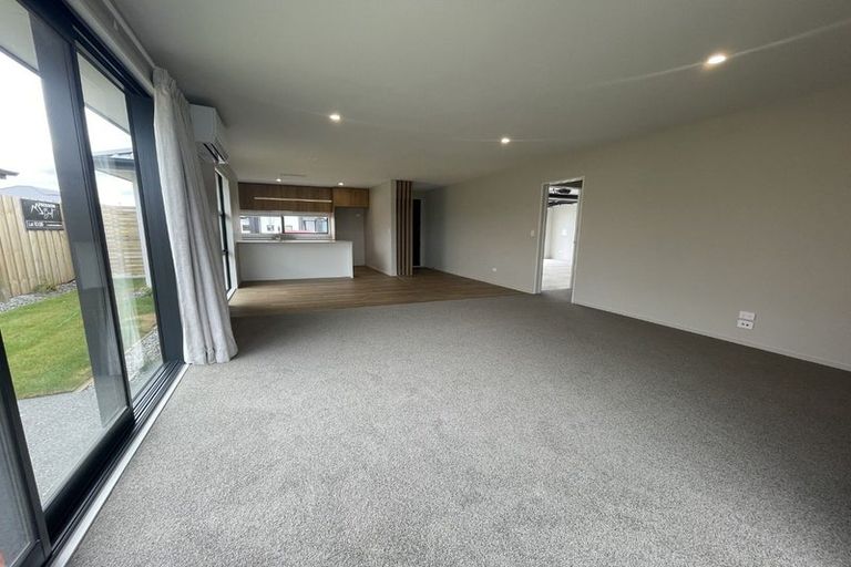 Photo of property in 15 Navarra Road, Halswell, Christchurch, 8025