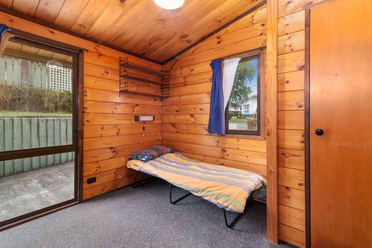 Photo of property in 5 Beryl Place, Pukehangi, Rotorua, 3015