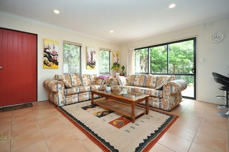 Photo of property in 27c Challinor Street, Pakuranga, Auckland, 2010
