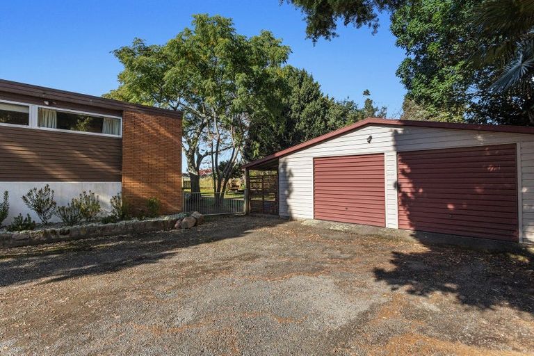 Photo of property in 131 College Road, Edgecumbe, 3120