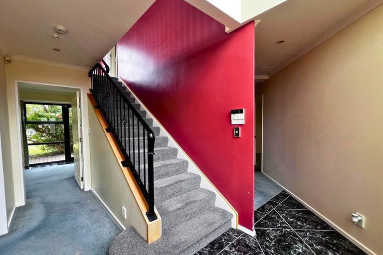 Photo of property in 24 Pendennis Point, Camborne, Porirua, 5026