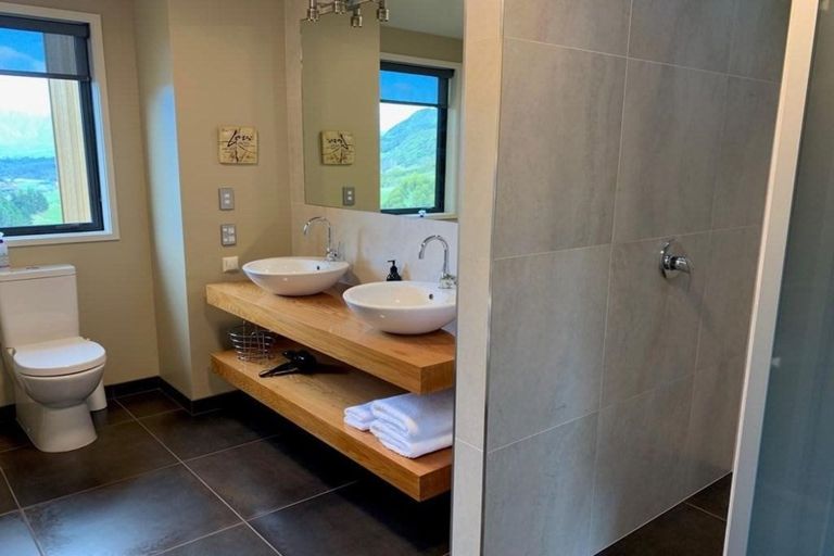 Photo of property in 104 Bay Vista Drive, Pohara, Takaka, 7183