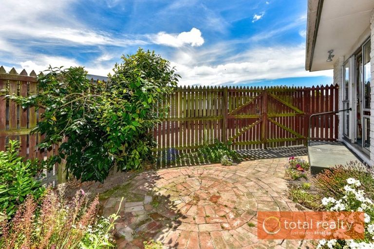 Photo of property in 3/20 Oakhampton Street, Hornby, Christchurch, 8042