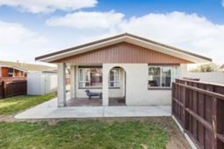 Photo of property in 49 Kaimanawa Street, Kelvin Grove, Palmerston North, 4414