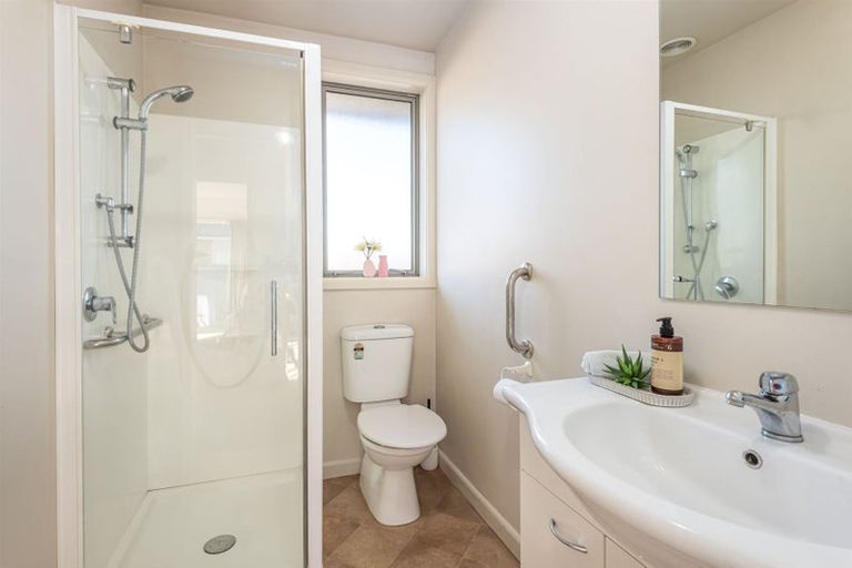 Photo of property in 2/373 Main Road North, Redwood, Christchurch, 8051