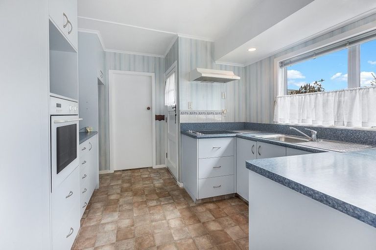 Photo of property in 27 Fitzroy Avenue, Fitzroy, Hamilton, 3206