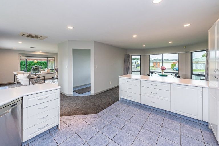 Photo of property in 43 Kakaho Drive, Tawhero, Whanganui, 4501