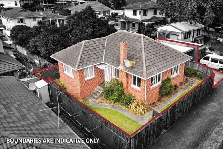 Photo of property in 1/4 Hayward Road, Papatoetoe, Auckland, 2025