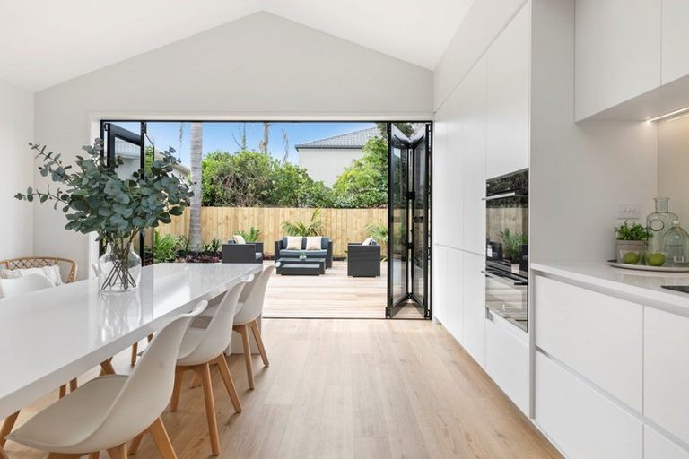 Photo of property in 704b Papamoa Beach Road, Papamoa Beach, Papamoa, 3118