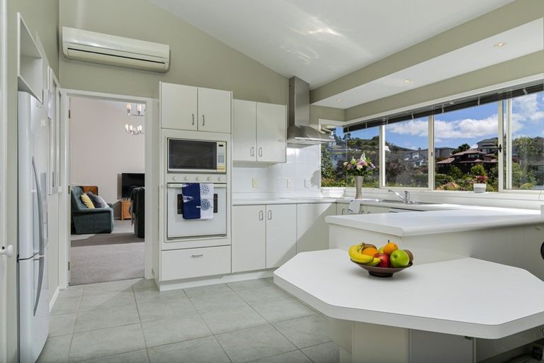 Photo of property in 50 Bayside Drive, Browns Bay, Auckland, 0630