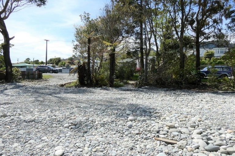 Photo of property in 4 Fox Street, Cobden, Greymouth, 7802